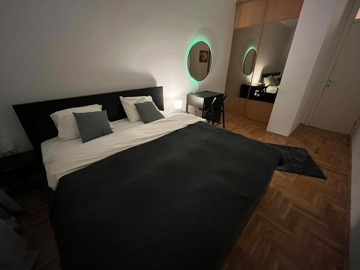 Apartment Ana - City Center Belgrade Extérieur photo