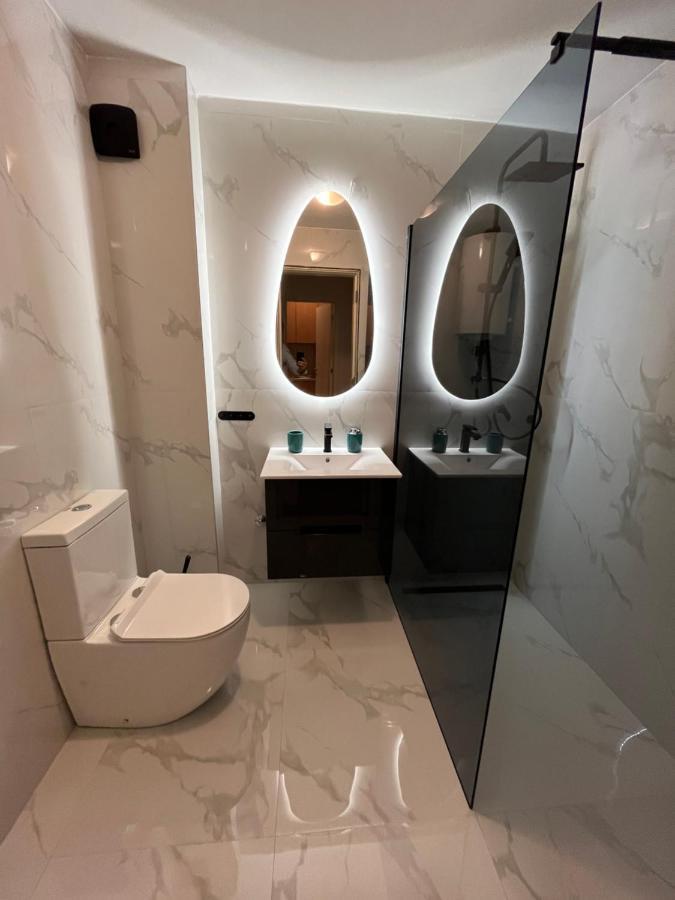 Apartment Ana - City Center Belgrade Extérieur photo
